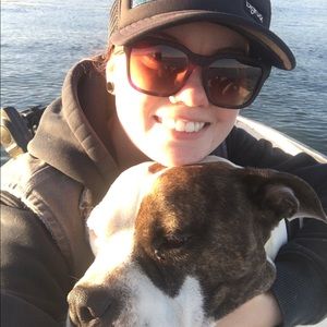 Meet your Posher, Lacey